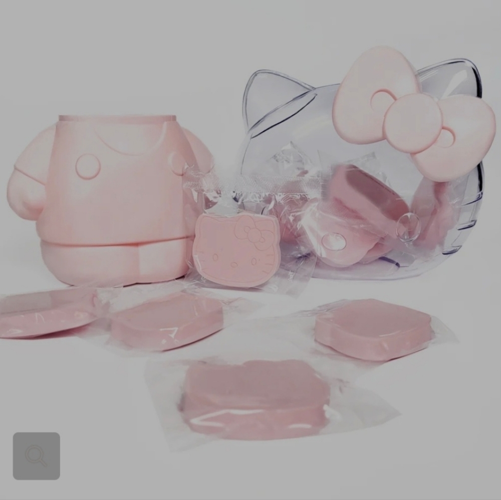 Impressions Vanity Hello Kitty Pink 12 Pc Sponge Set Figurine - Picture 3 of 3